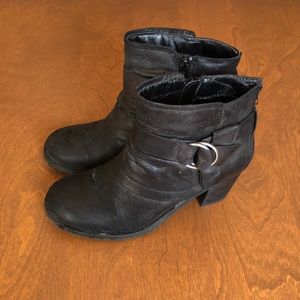 Women’s ankle boots